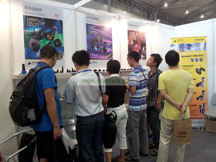 Elektron攜工業防水連接器連接現身中國(成都)電子展