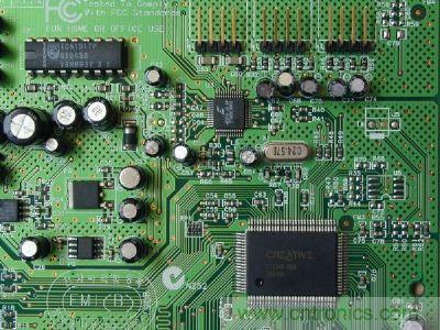 針對PCB區塊產生的EMI干擾問題,可使用EMI改善對策元件重點改善