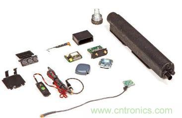 順時針方向依次為電池組、GPS天線、發(fā)射/接收單元和磁力安裝支架