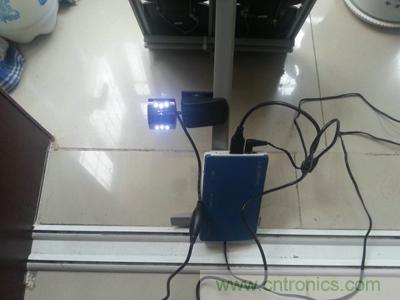 手工打造太陽能充電照明系統(tǒng)：點亮LED給手機(jī)充電