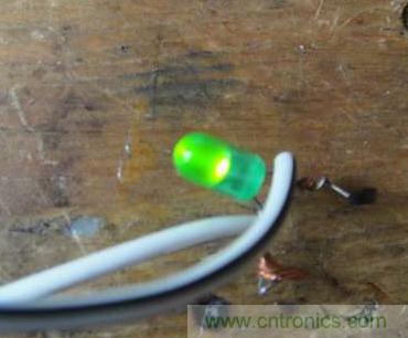 想減少電費嗎?DIY一個迷你風力發電機吧