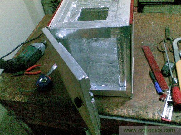 牛人DIY:百元自制車載冰箱