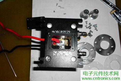 這貨一萬三？50W半導(dǎo)體激光模塊拆解