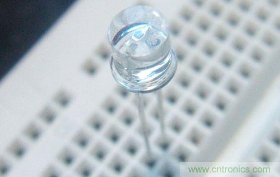 DIY教程:高靈敏度光敏小夜燈