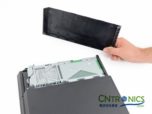 游戲機內部的秘密:逆天級拆解索尼 PALY STATION 4!