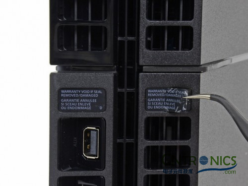 游戲機內部的秘密:逆天級拆解索尼 PALY STATION 4!