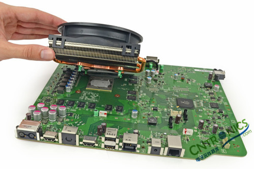 不容錯(cuò)過(guò)！大神級(jí)拆解力作：X-BOX ONE 解密內(nèi)部結(jié)構(gòu)!！