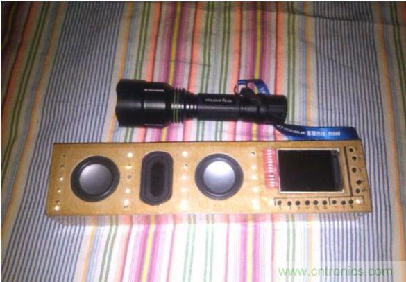 組裝，調試，安裝吸音棉