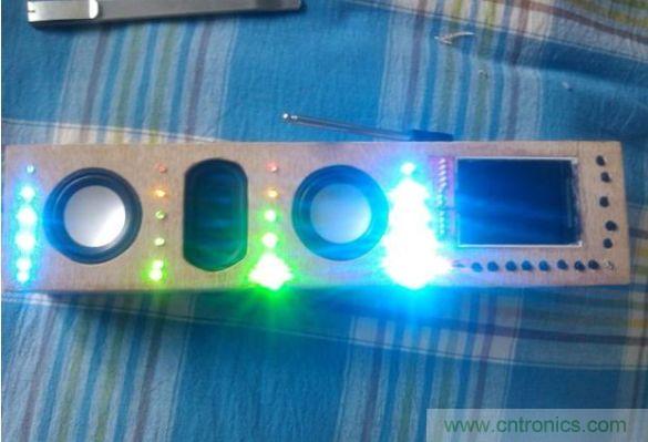 組裝，調試，安裝吸音棉