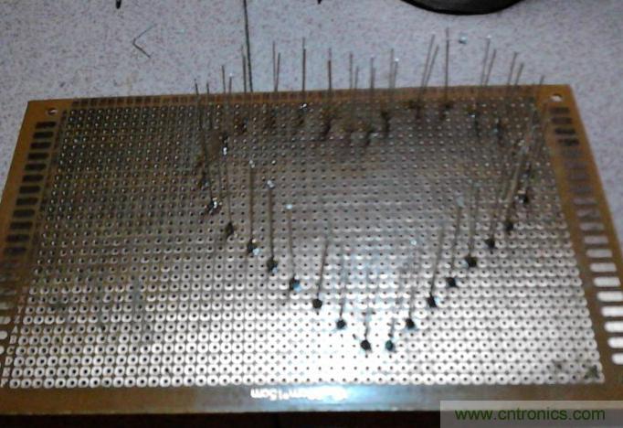 三八節(jié)將至!DIY心形LED流水燈!你們懂的~