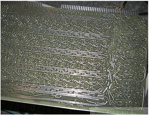 經典懷舊拆解!歷史彌留的可編程科學計算器 from 1966