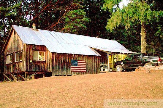 圖1：位于加州北部的小木屋。