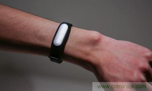 小米手環光感版體驗:便宜實惠,功能尚可