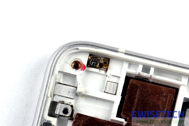 真文藝還是假噱頭? 走進努比亞My Prague的&ldquo;內芯&rdquo;世界