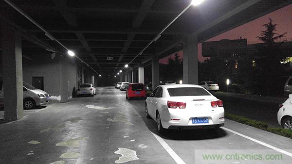 業界良心 LG V10 評測:剛毅、冷峻,不失人性化