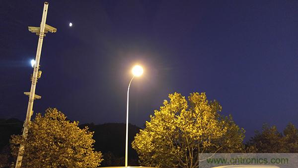 業界良心 LG V10 評測:剛毅、冷峻,不失人性化