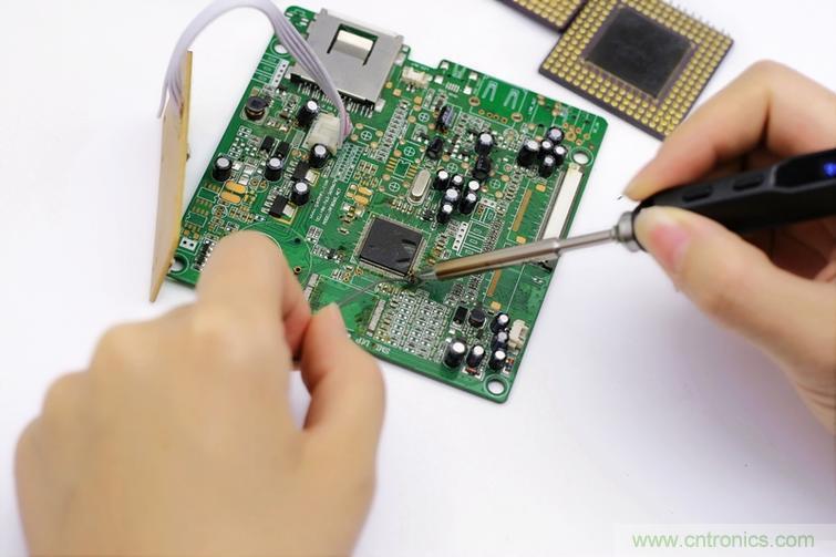 一款能喚起 70 后工程師朋友&ldquo;童年趣事&rdquo;的迷你電烙鐵！