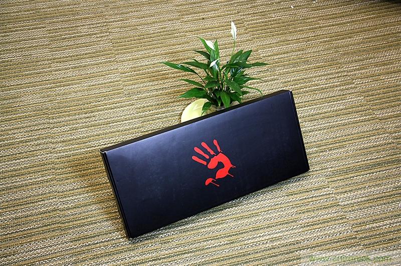 曾經的網吧統治者&mdash;雙飛燕血手幽靈機械鍵盤，真世界最快？