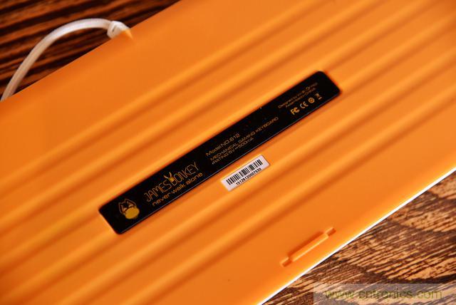 左手寫愛，右手寫他&mdash;&mdash;從此鍵盤鼠標(biāo)不分家！