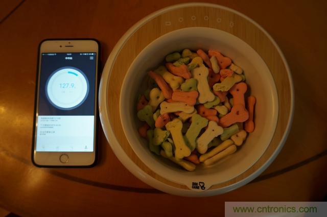 科學喂養從狗娃做起&mdash;&mdash;逗愛乖乖碗測試