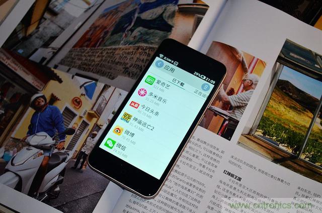 1599元,這款老年手機(jī)比小米note還貴100元