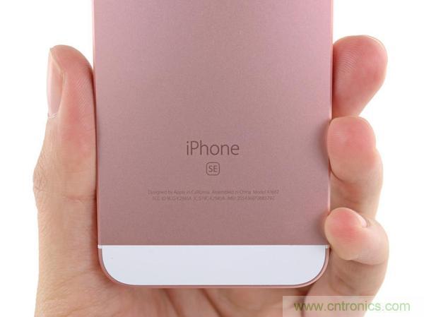 有什么地方沒有變?iPhone SE真機拆解