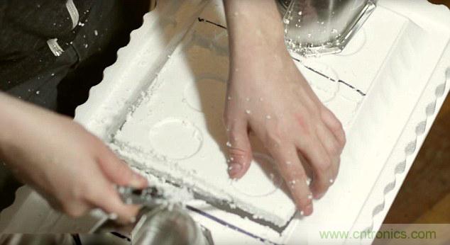 夏天太熱空調太貴?六步低成本DIY冷氣