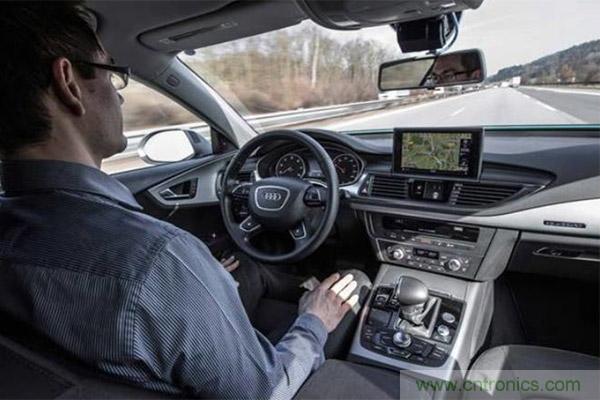 親測:從ADAS到自動駕駛,不同品牌上路表現對比