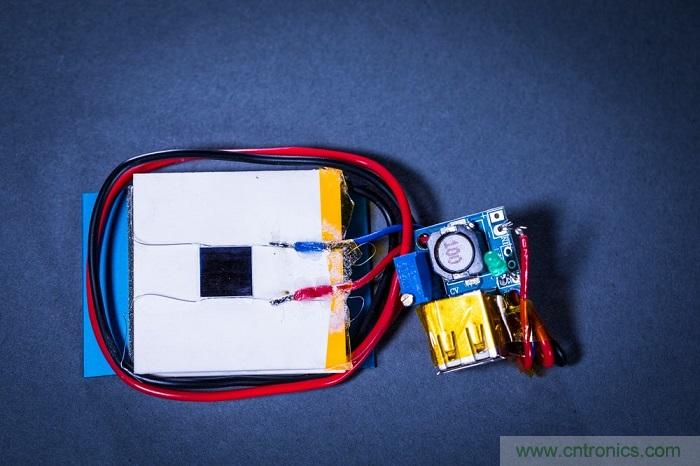 室內激光無線充電新技術亮相，可媲美傳統 USB 線纜