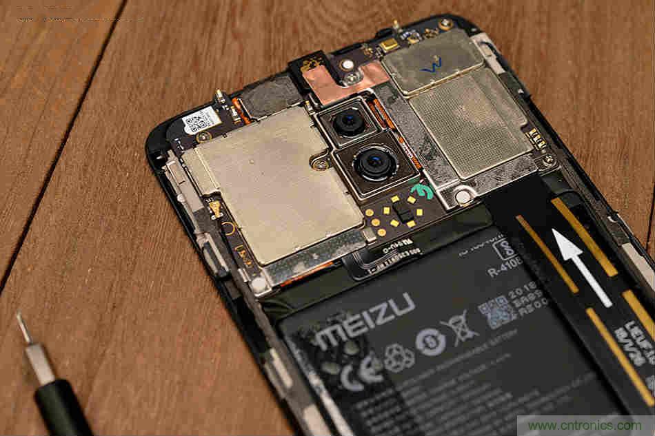 拆解魅族15 Plus:玩轉了新概念,但其工藝究竟如何?
