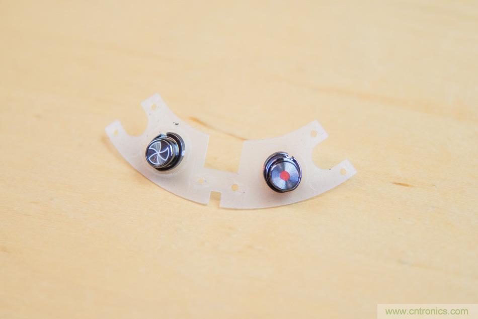 拆解戴森吹風機:近三千元的價格貴在哪?