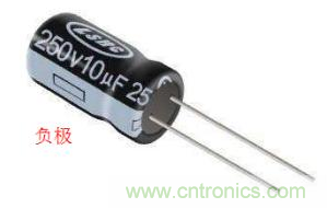 電容的尺寸、耐壓值、方向,這些參數該如何選擇?